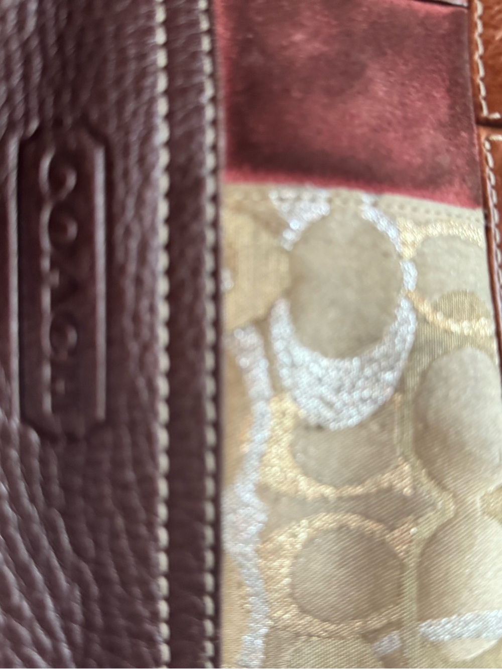 Coach holiday patchwork Tote Limited Edition 2006 - Picture 2 of 14